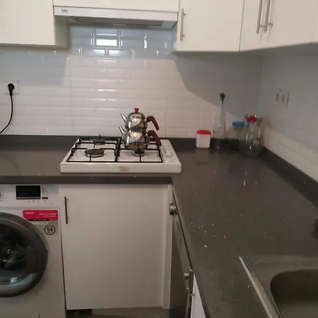 Merkez Marinaya Yakin *